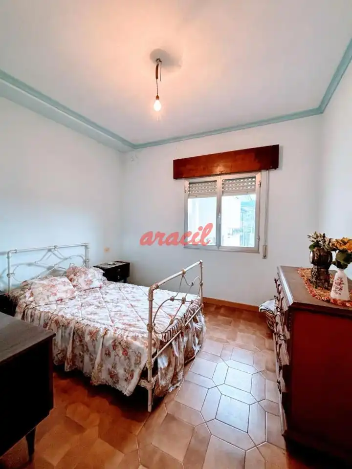 Habitación de Casa o chalet en venta en Ourense Capital  con Calefacción, Jardín privado y Terraza