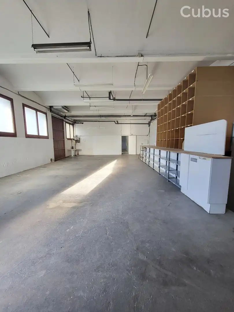 Business premises for sale in Olot, imagen 2