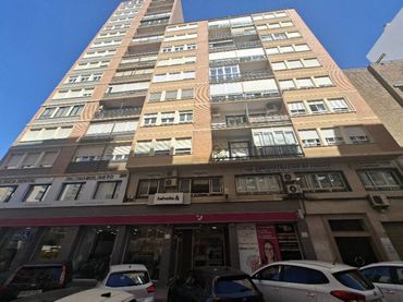 Appartement avec balcon à vendre à Calle Carlos III