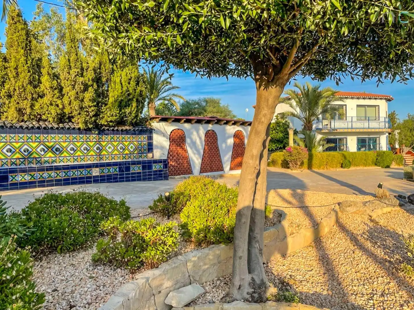 Exterior view of Houses for sale in L'Alfàs del Pi  with Swimming Pool