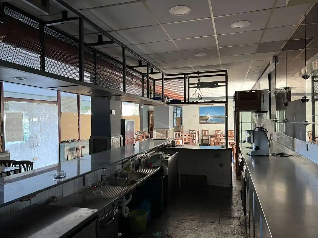 Commercial properties for sale in Gijón   with Air Conditioner and Furnished