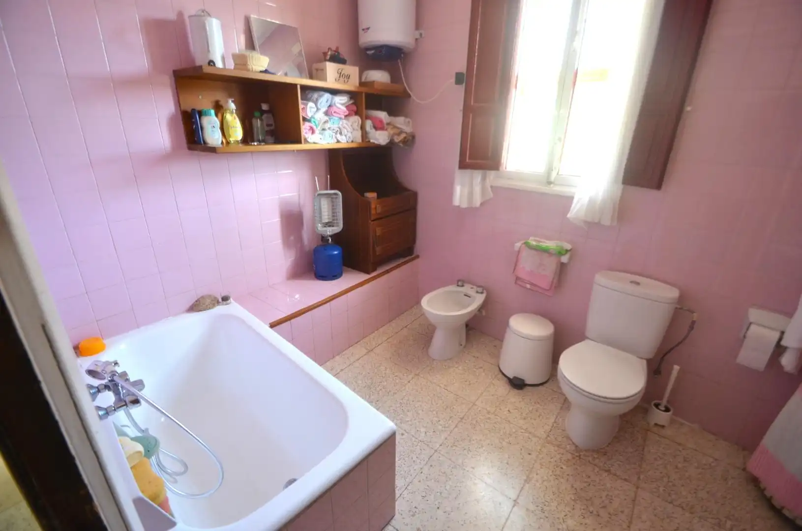 Bany de Casa o xalet en venda en Orxeta amb Terrassa, Traster i Moblat