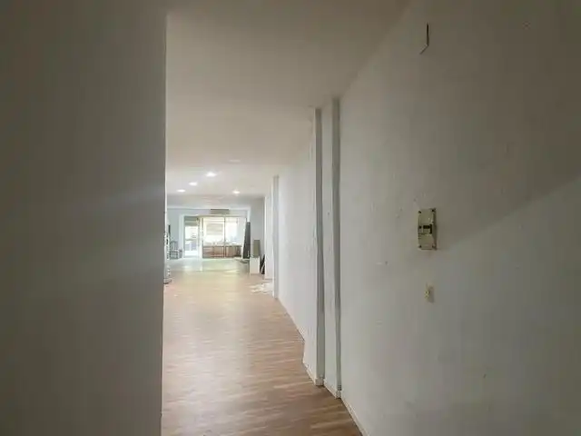 Business premises to rent in Avenida RABANALES, imagen 8