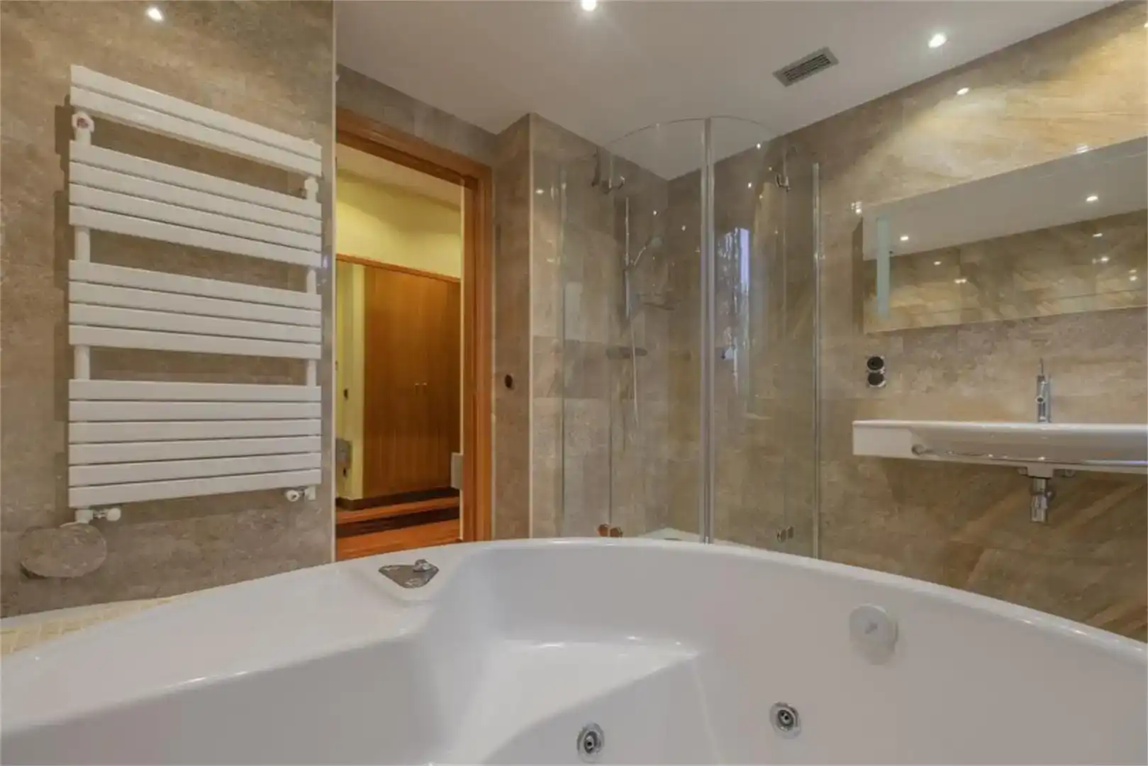 Bany de Casa o xalet en venda en Sitges amb Aire condicionat, Piscina i Balcó