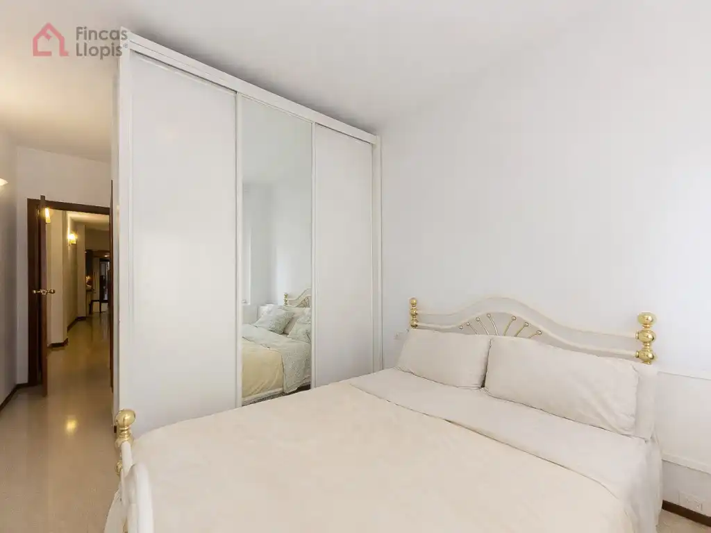 Schlafzimmer von Wohnung zum Verkauf in L'Hospitalet de Llobregat mit Terrasse und Balkon