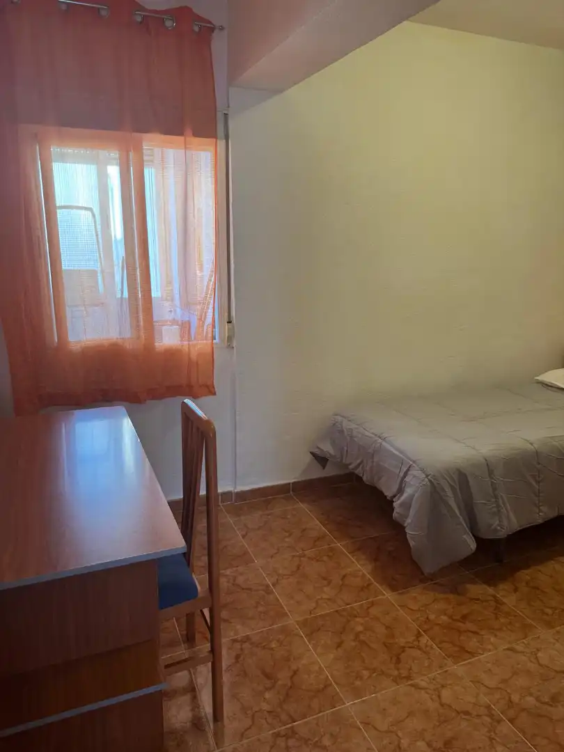 Bedroom of Flat for rent in Granada  with Air Conditioner, Terrace and Furnished