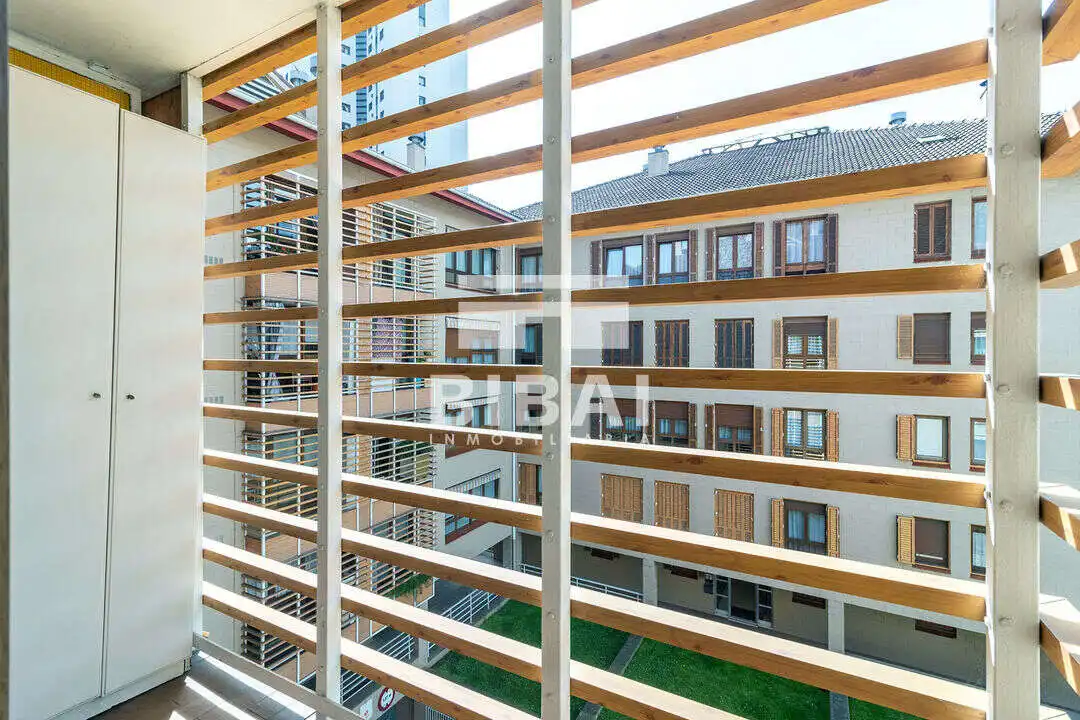 Schlafzimmer von Wohnung zum Verkauf in Arrasate / Mondragón mit Heizung, Abstellraum und Alarm