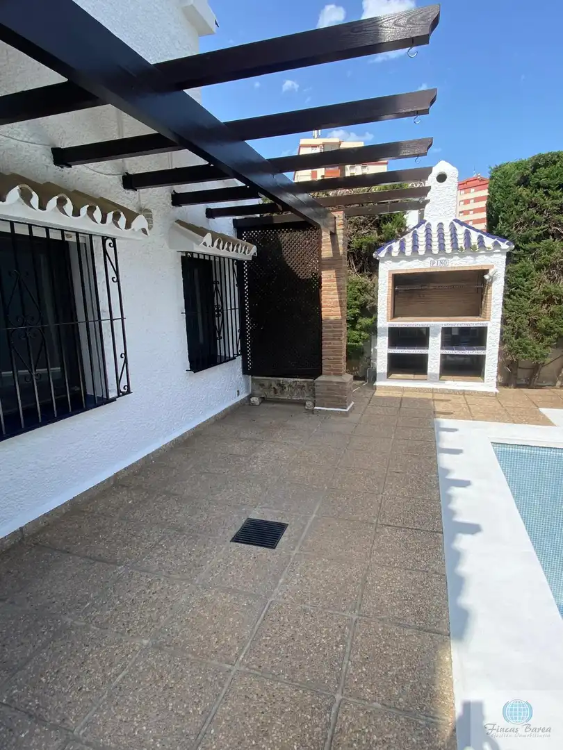 Chalet con piscina en venta en Castillo Sohail - Myramar, imagen 75