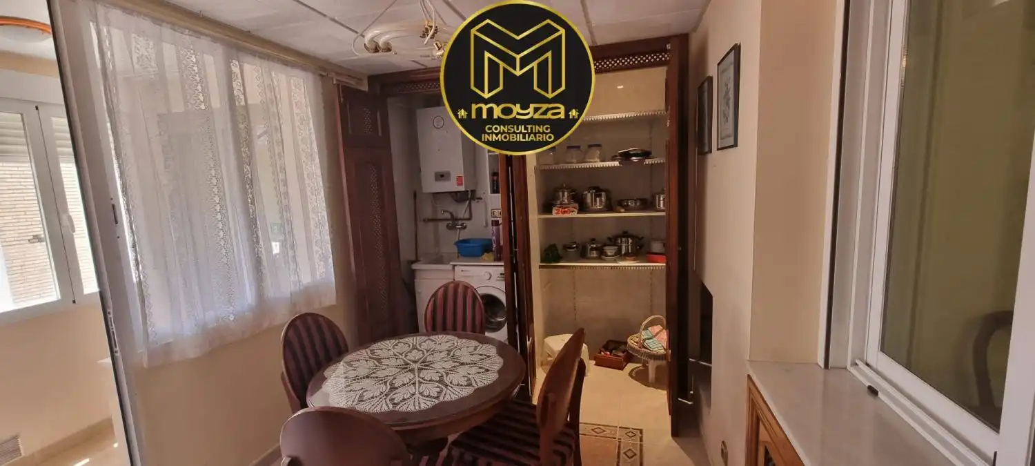 Piso con terraza en venta en Martos, imagen 13