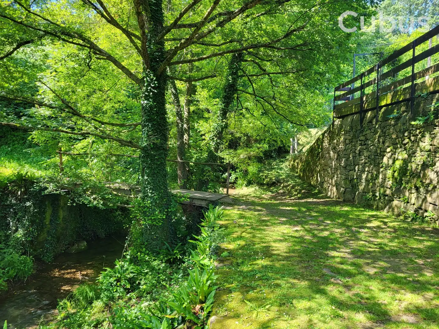 Vista exterior de Finca rústica en venta en Sant Feliu de Pallerols con Calefacción, Terraza y Trastero