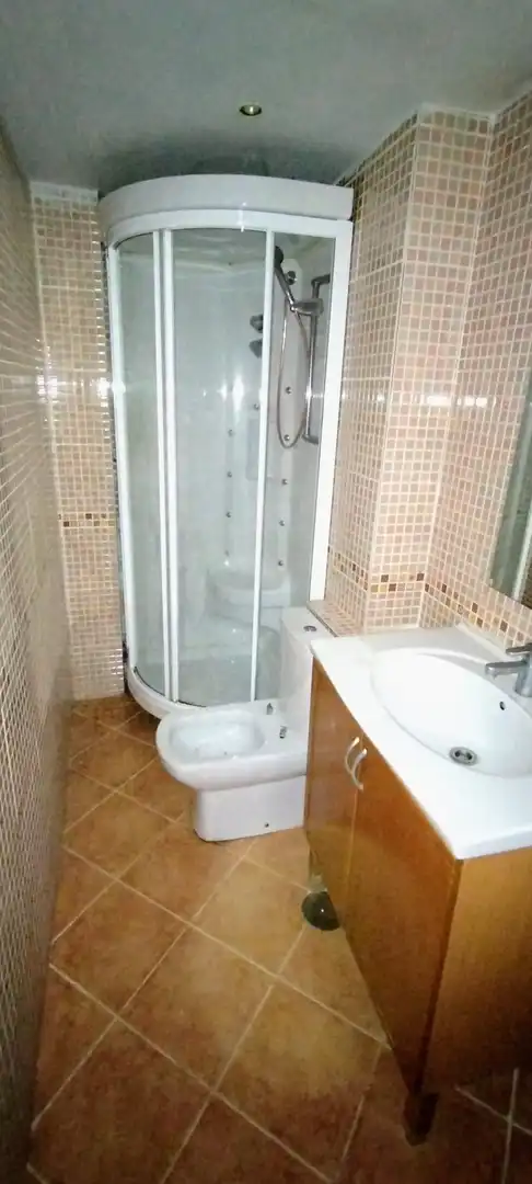 Bathroom of Flat for sale in Móstoles  with Heating, Terrace and Storage room