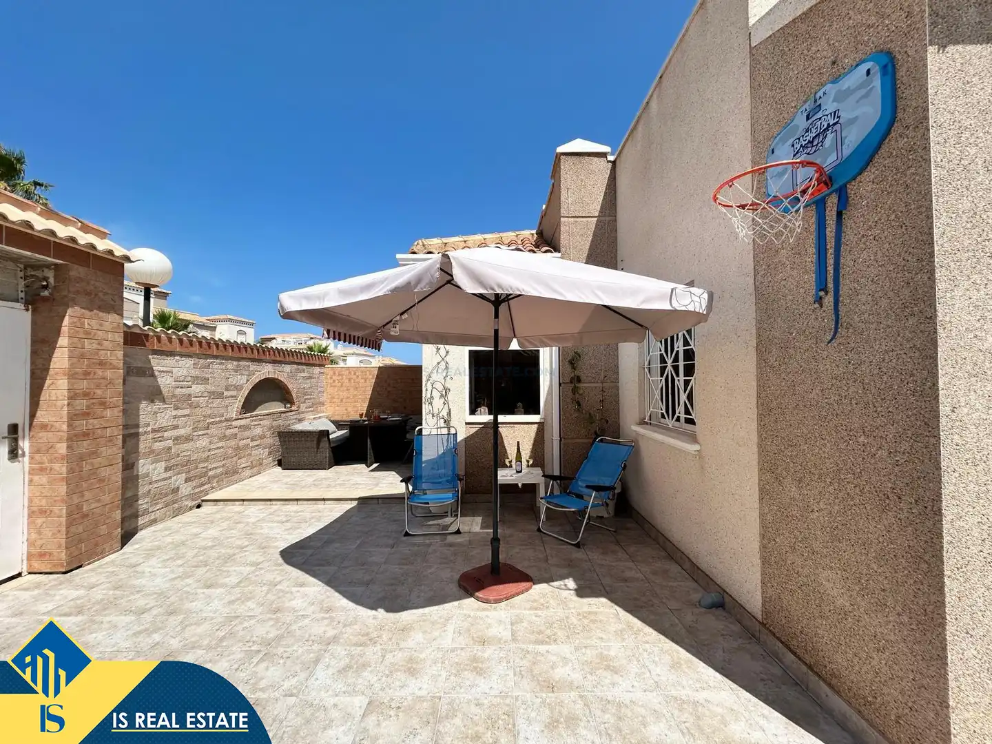 Terrassa de Casa adosada de lloguer en Torrevieja amb Aire condicionat, Calefacció i Jardí privat