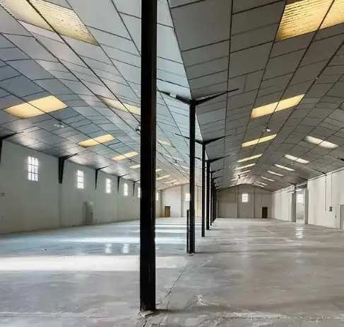 Industriegebäude zur Miete in Zona industrial, imagen 3