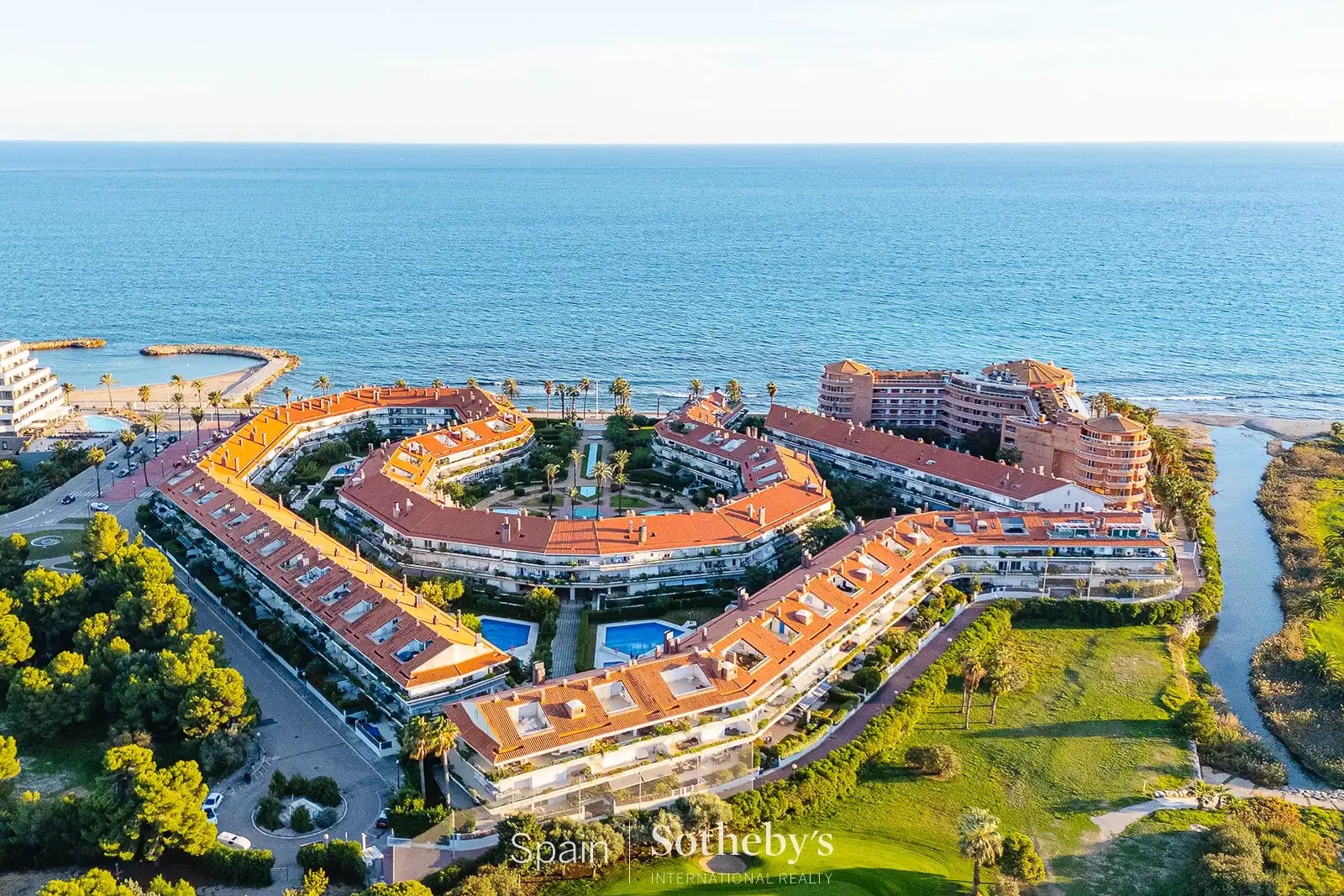 Penthouse with pool for sale in Can Girona - Terramar - Vinyet, imagen 28