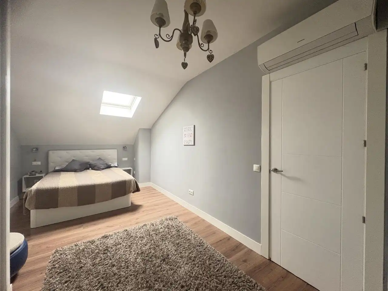 Habitación de Dúplex de alquiler en Alcalá de Henares con Calefacción, Terraza y Trastero