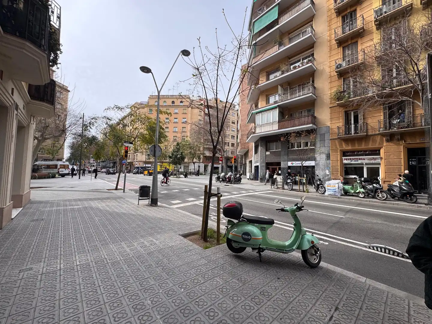 Exterior view of Commercial properties for sale in Barcelona