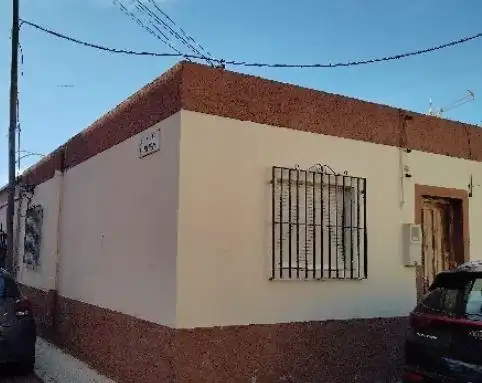 Vista exterior de Casa o xalet en venda en Almería