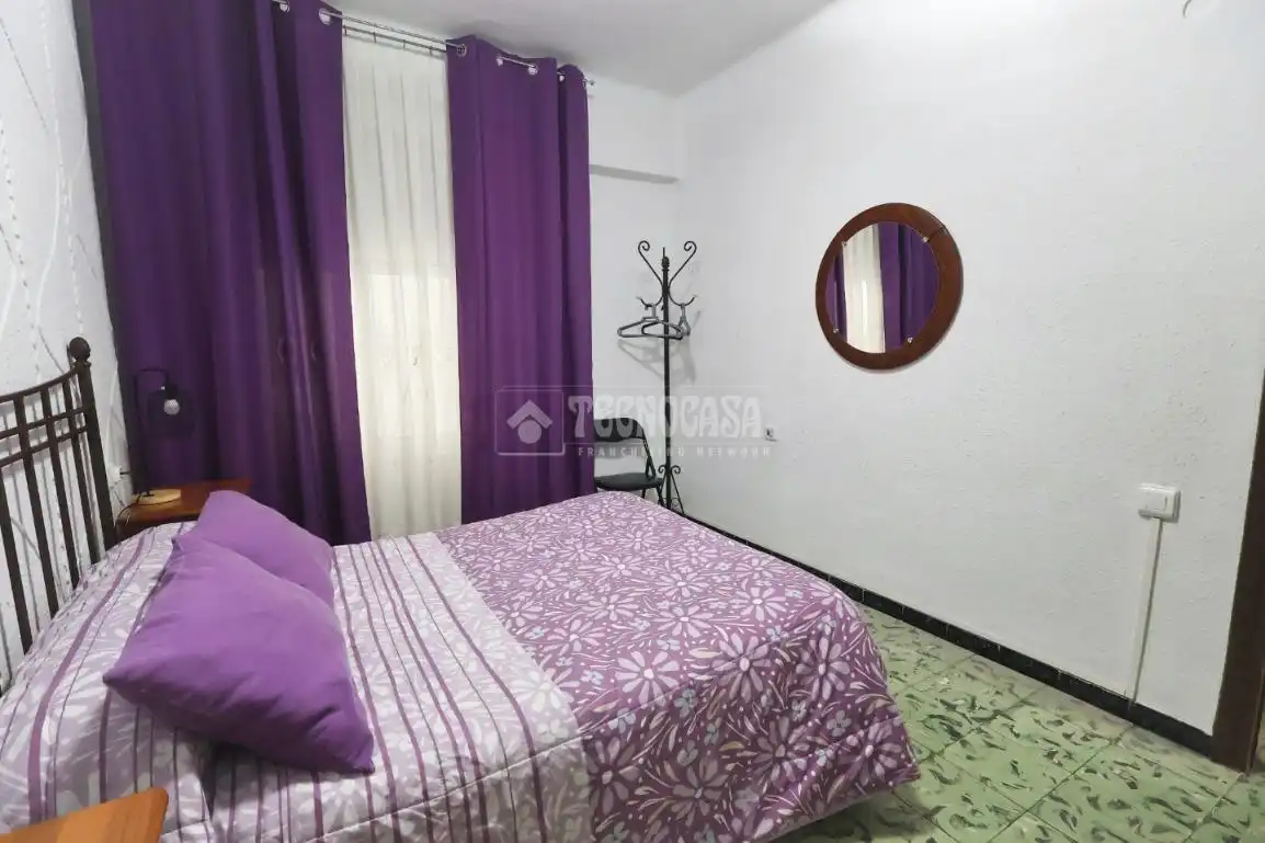 Schlafzimmer von Wohnung zum Verkauf in Sagunto / Sagunt mit Balkon