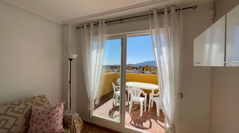 Luminoso apartamento con vistas al mar y montaña