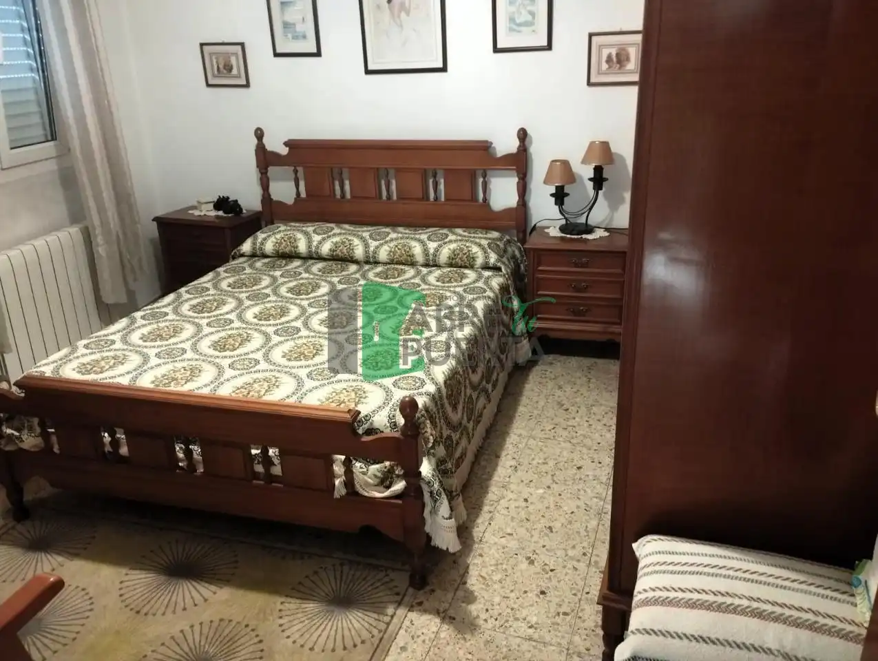 Dormitori de Casa o xalet en venda en Ourense Capital  amb Calefacció, Jardí privat i Moblat