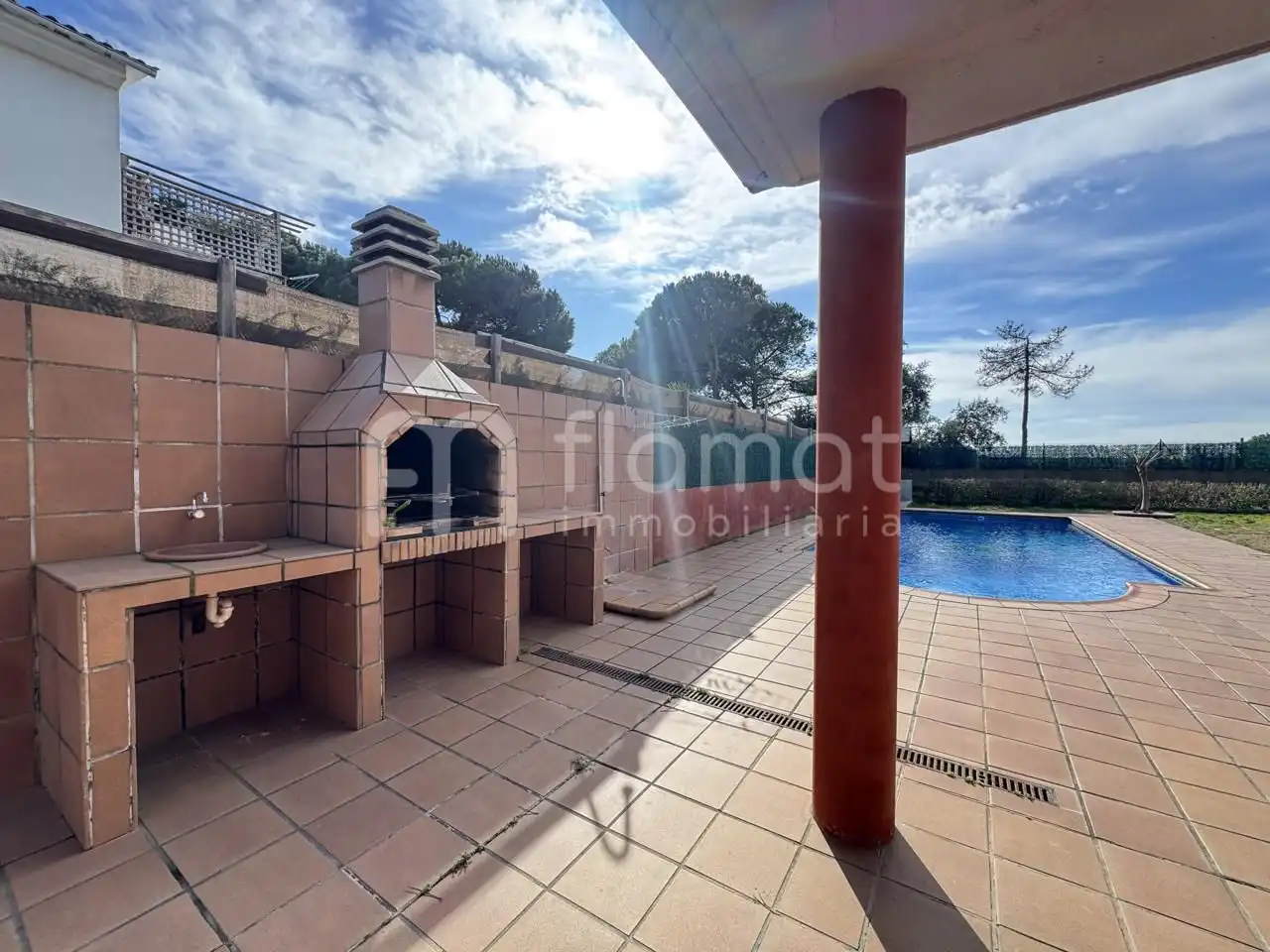 Vista exterior de Casa o xalet en venda en Caldes de Malavella amb Jardí privat i Piscina