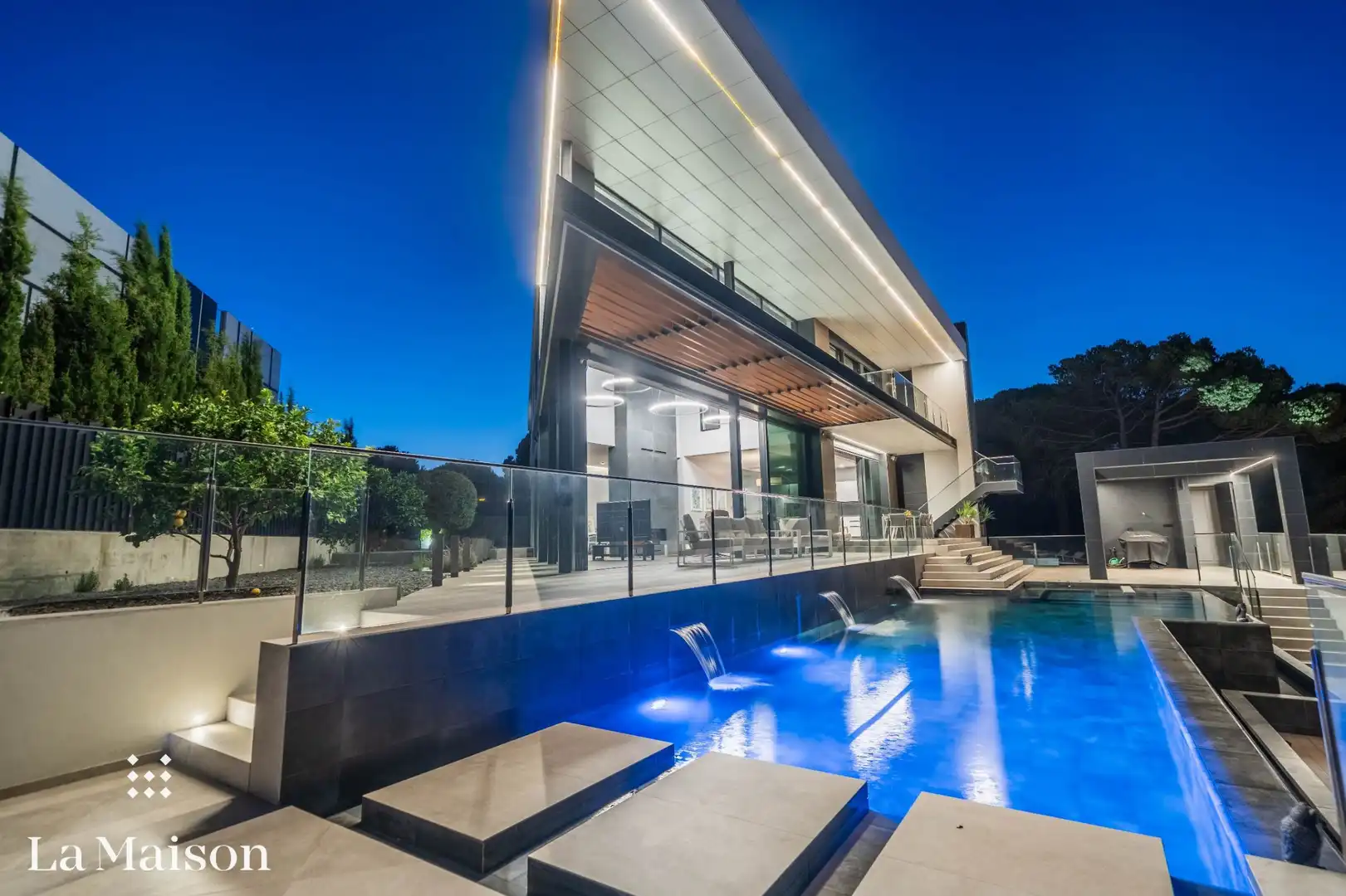 Piscina de Casa o chalet en venta en Caldes d'Estrac con Aire acondicionado, Calefacción y Jardín privado