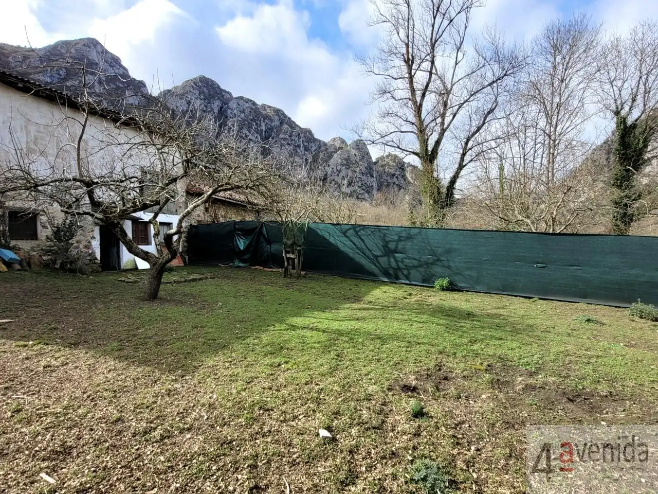 Haus oder Chalet zum Verkauf in Quirós mit Heizung und Privatgarten