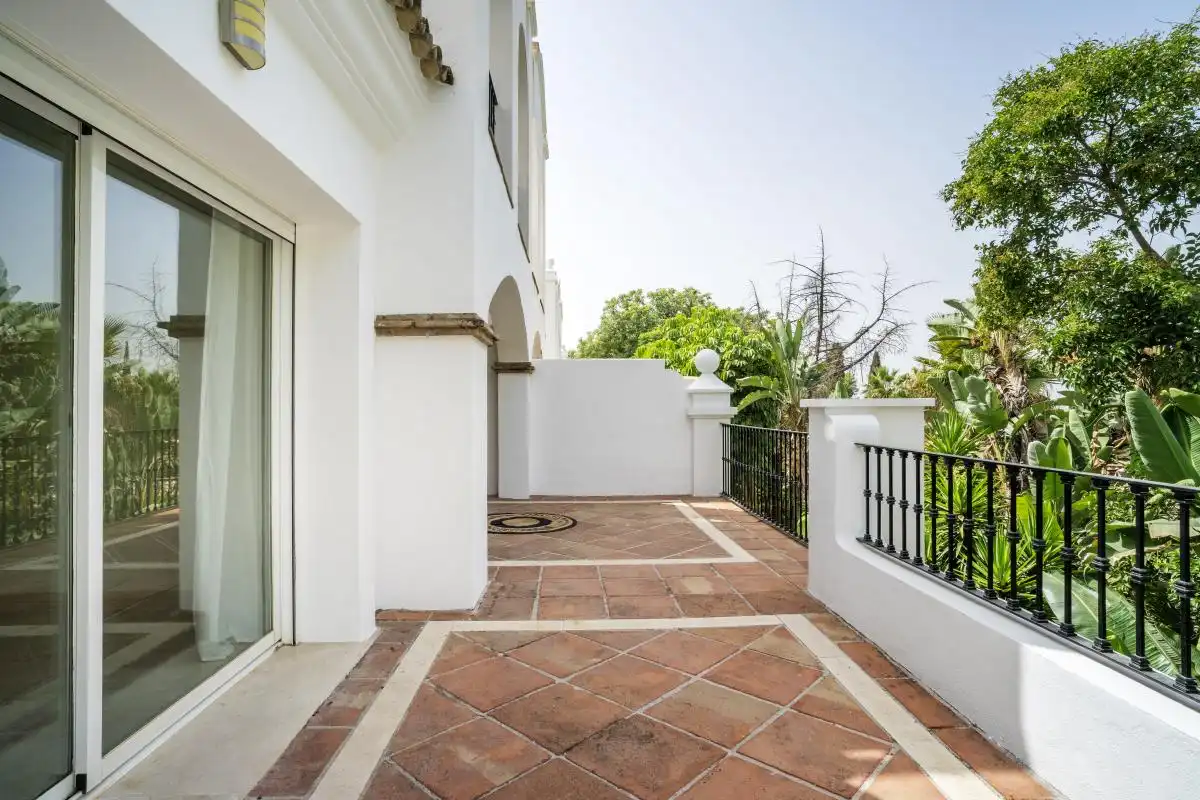 Terrace of Flat for sale in Marbella  with Air Conditioner, Heating and Private garden