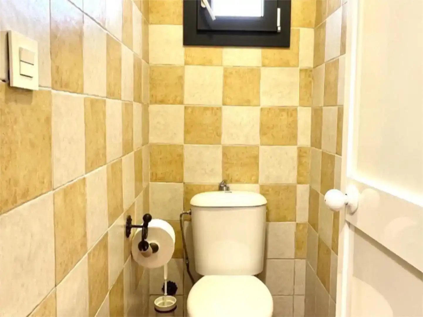 Baño de Local en venta en Medina Sidonia