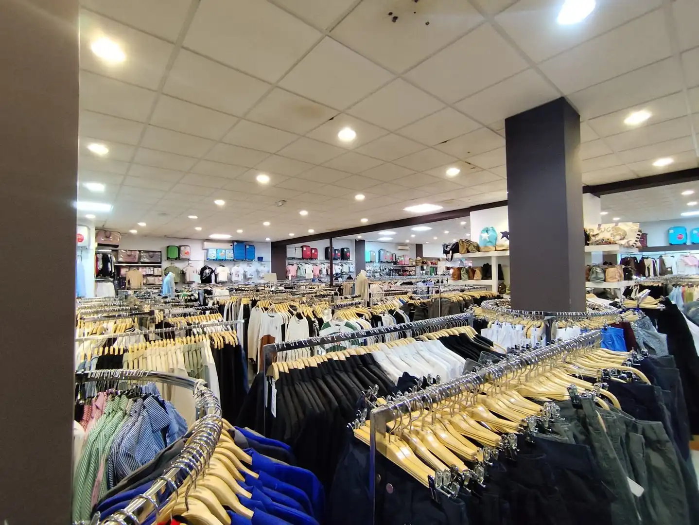 Local comercial en venda a Guillena pueblo, imagen 6