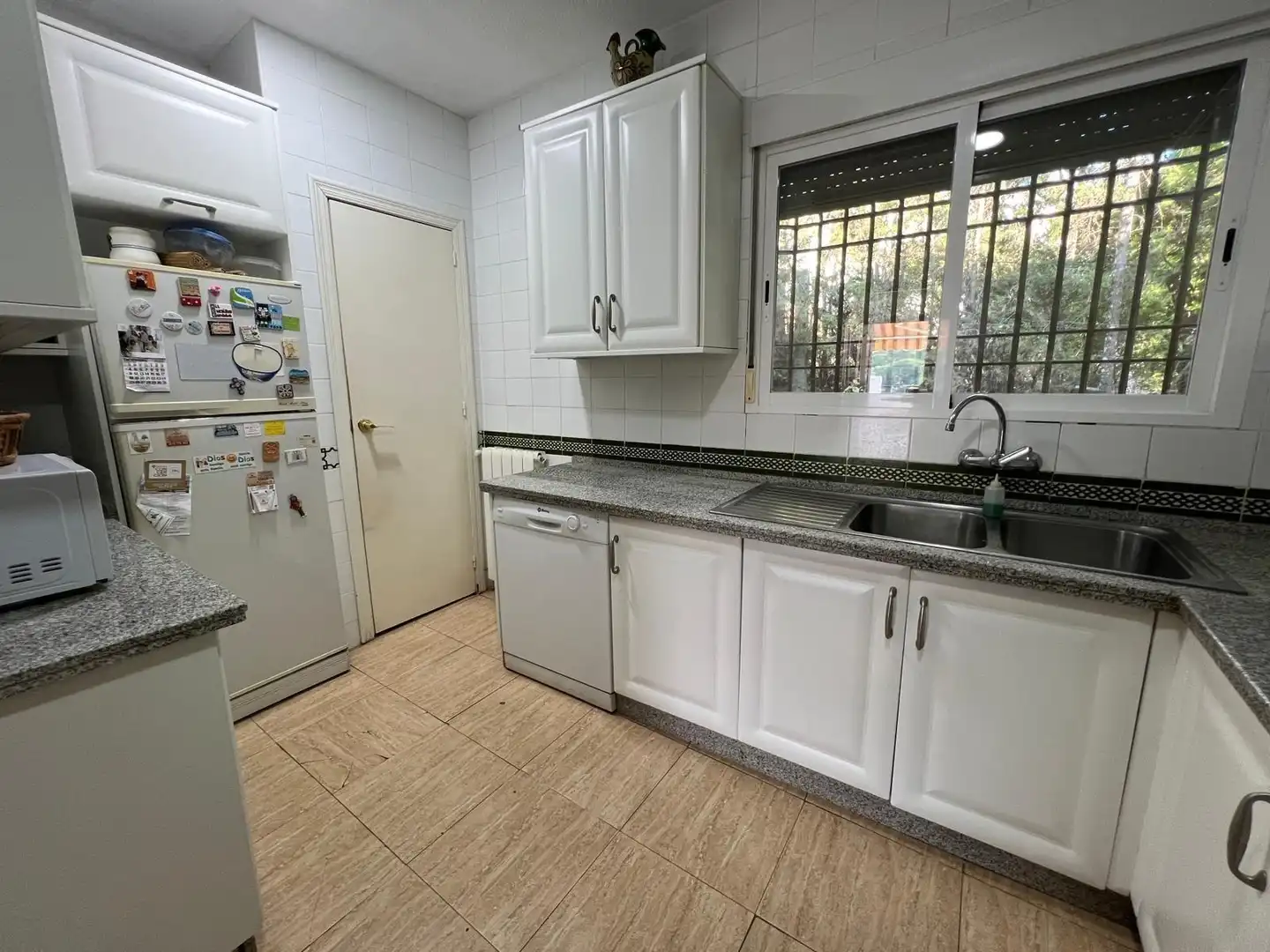 Chalet con piscina en venta en Calle Calle Puerto Artafi 6, imagen 16