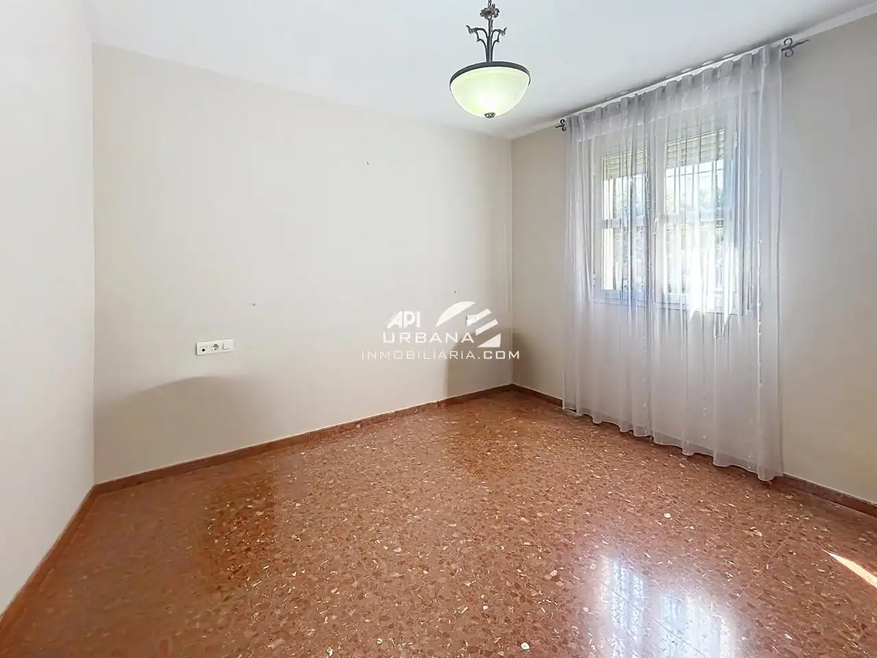Planta baja en venta en Lucena con Trastero