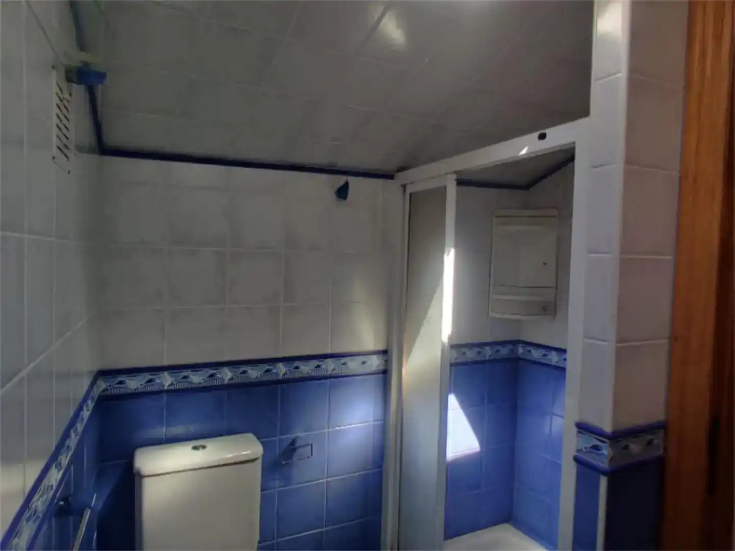 Bathroom of Flat for rent in Moaña  with Balcony