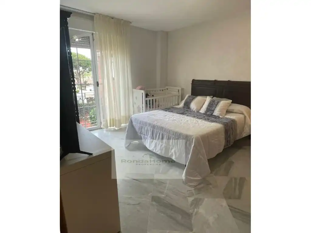 Bedroom of Flat for rent in Marbella  with Terrace and Swimming Pool