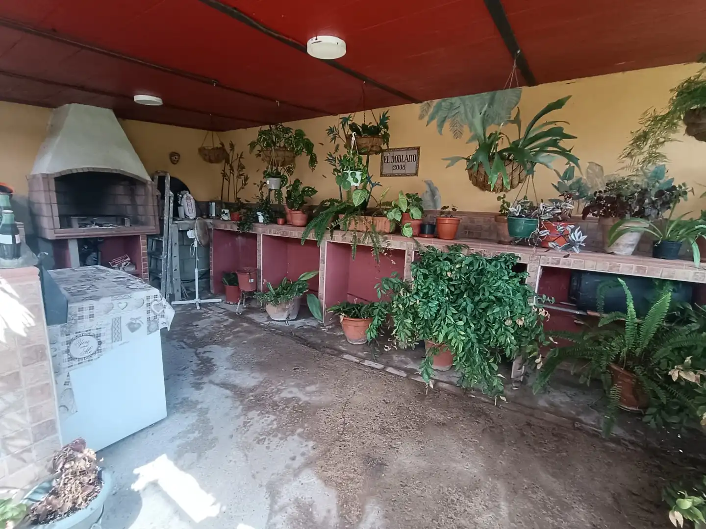 Cocina de Casa o chalet en venta en Pilas con Jardín privado y Piscina