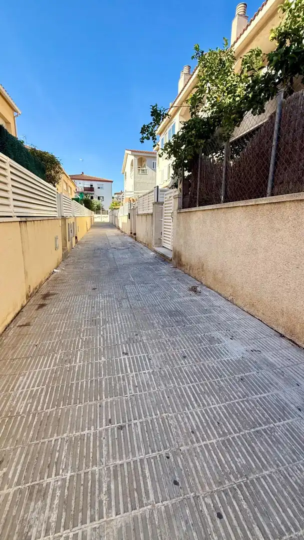 Casa a schiera con piscina in vendita a Avenida BARCELONA, imagen 54