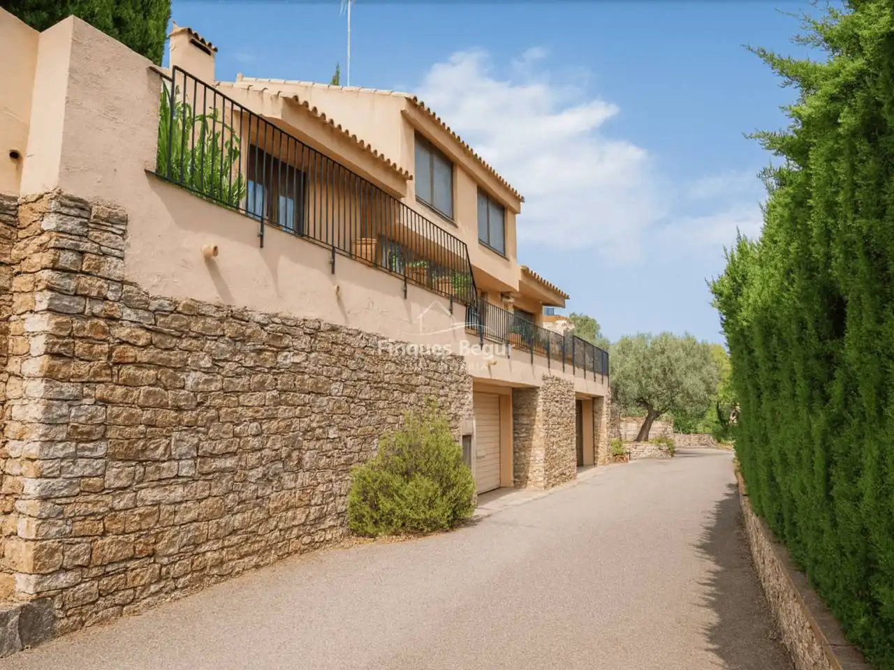 Detached house with garden for sale in Calle Lilars, imagen 9