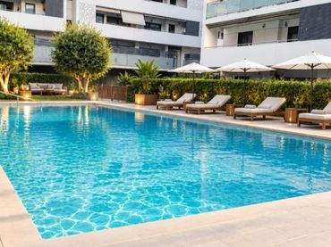 Àtic amb piscina en venda a Carrer de Rosa Luxemburg 2