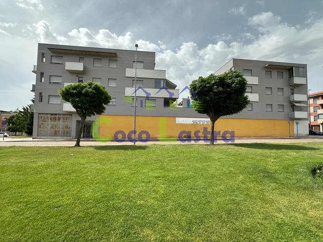 Local comercial en Venta en Calle Miguel Ángel, 2 en Carbajosa de la Sagrada