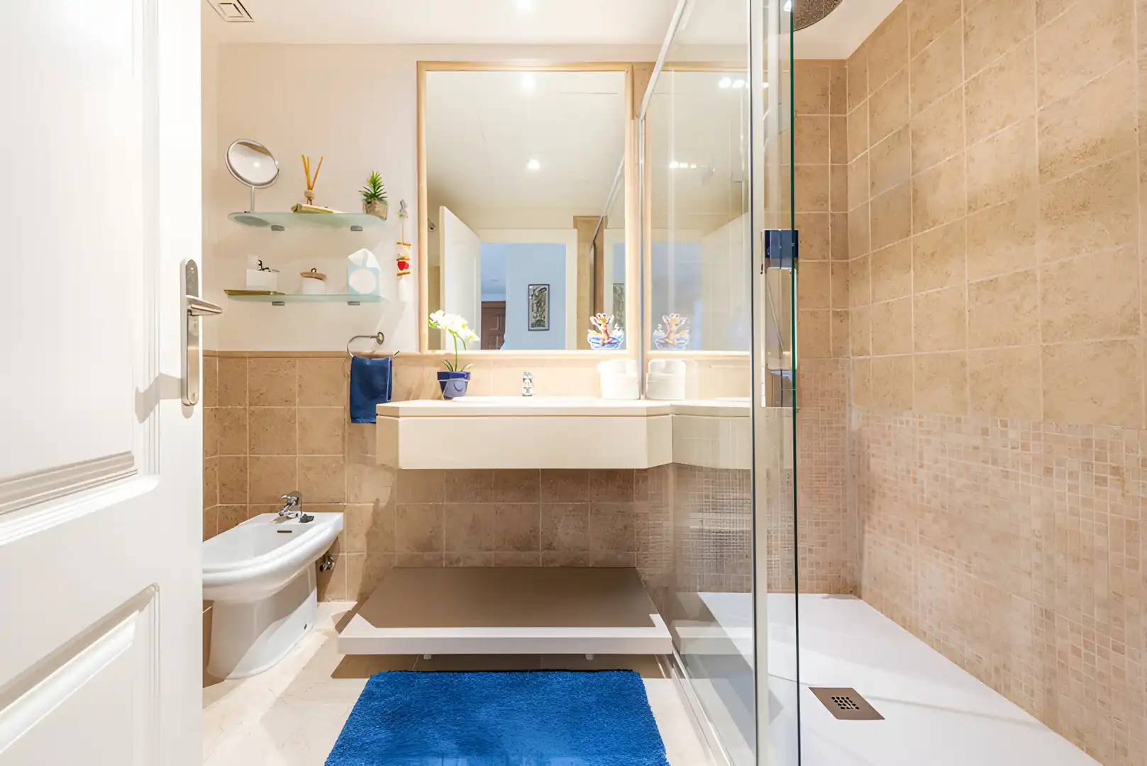 Bany de Apartament en venda en Estepona amb Aire condicionat, Terrassa i Traster