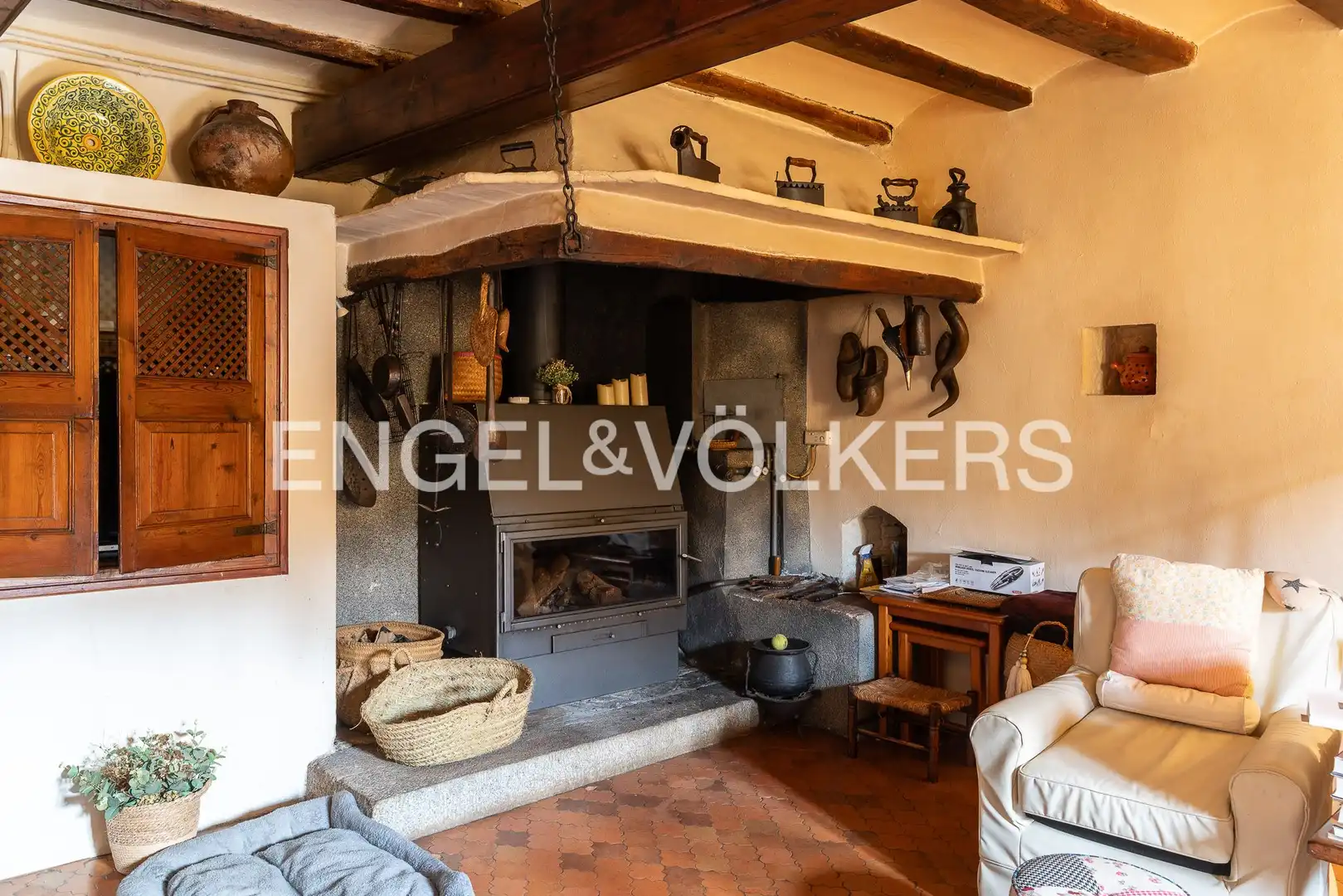 Sala d'estar de Casa o xalet en venda en Arenys de Munt amb Aire condicionat, Calefacció i Jardí privat