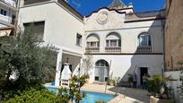 Vista exterior de Casa o xalet en venda en Igualada amb Aire condicionat, Terrassa i Piscina