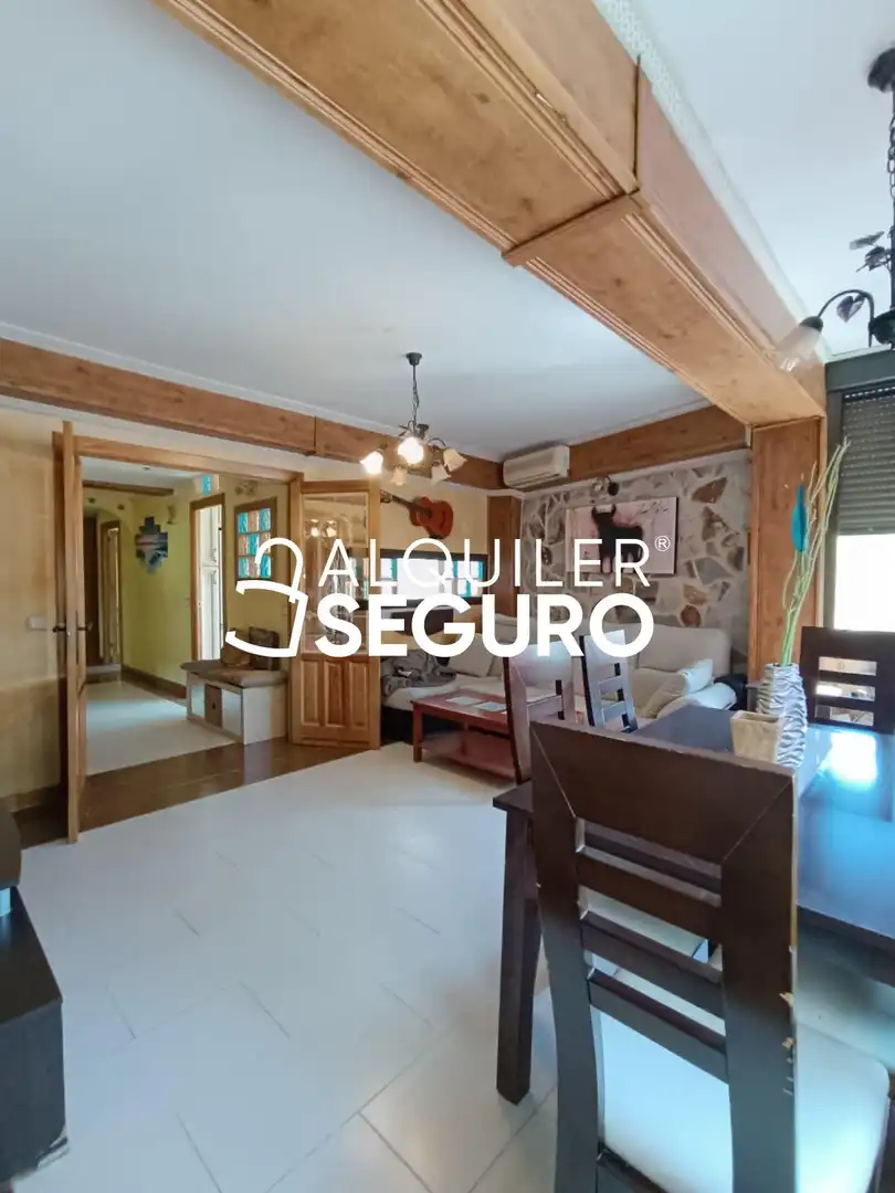 Piso de alquiler en Valdemoro con Aire acondicionado, Calefacción y Terraza
