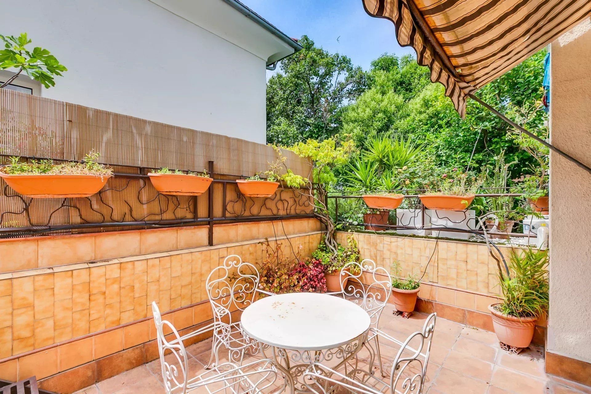 Terrace of House or chalet for sale in  Madrid Capital  with Air Conditioner, Heating and Private garden