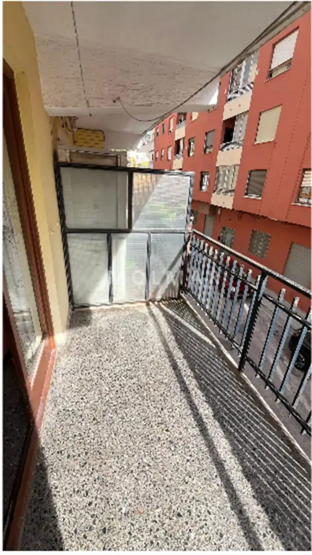 Terraza de Piso en venta en Tavernes de la Valldigna con Terraza, Trastero y Balcón