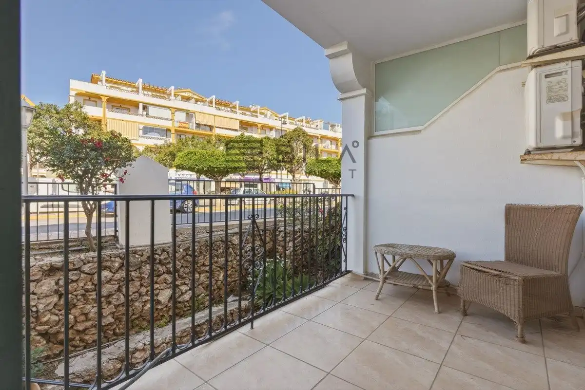 Flat for sale in La Siesta, Mijas Golf