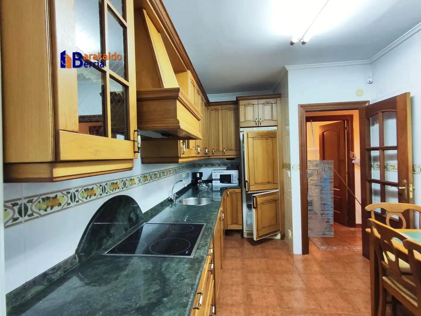 Cocina de Piso en venta en Sestao  con Amueblado, Horno y Lavadora