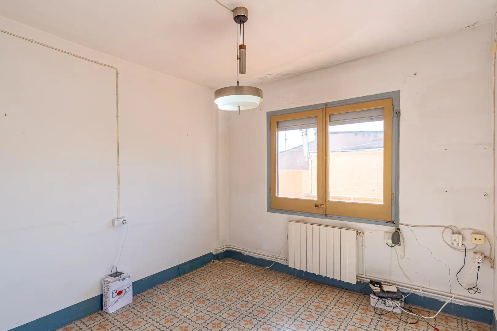 Bedroom of Detached homes for sale in Llers  with Air Conditioner, Heating and Terrace