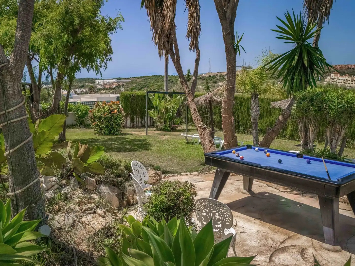 Jardí de Casa adosada en venda en Estepona amb Aire condicionat, Terrassa i Traster