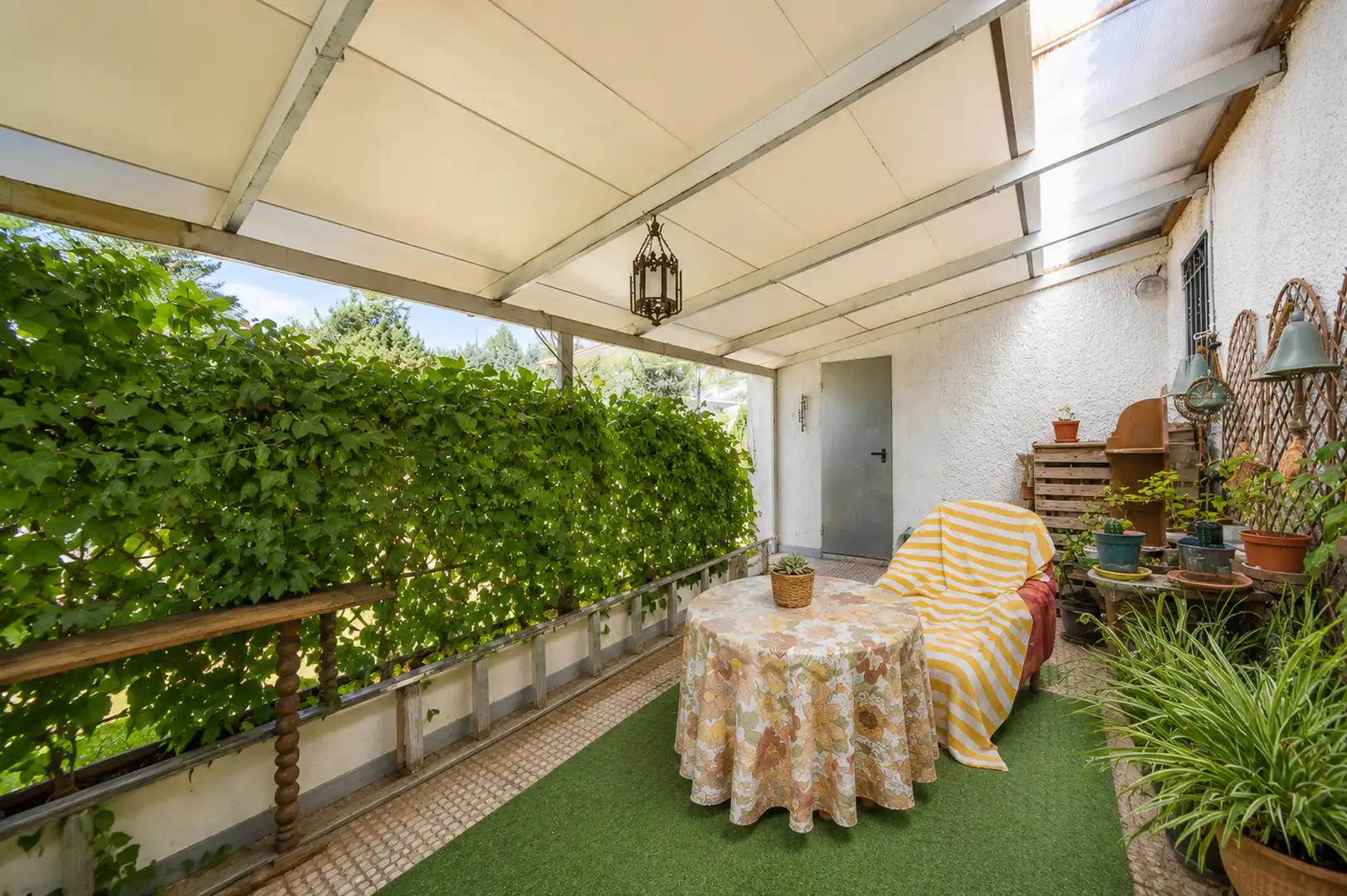 Terrassa de Casa o xalet en venda en El Escorial amb Jardí privat, Terrassa i Piscina